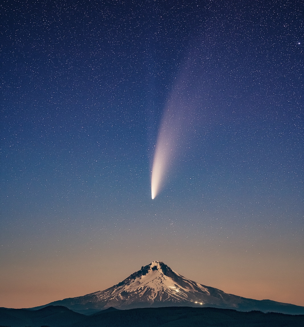 Mt Hood and Comet NEOWISE. © 2020 Kirk D. Keyes