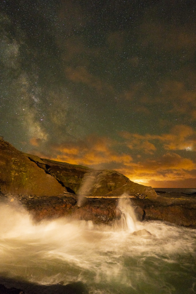 The Spouting Horn and Milky Way, Cooks Chasm, Cape Perpetua, Oregon. Astro-Landscape Photography Notes October 2018